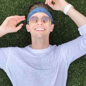 Meet your Posher, Austin